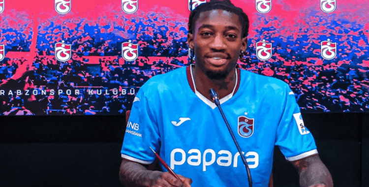 Trabzonspor'da Muhammed Cham için imza töreni düzenlendi