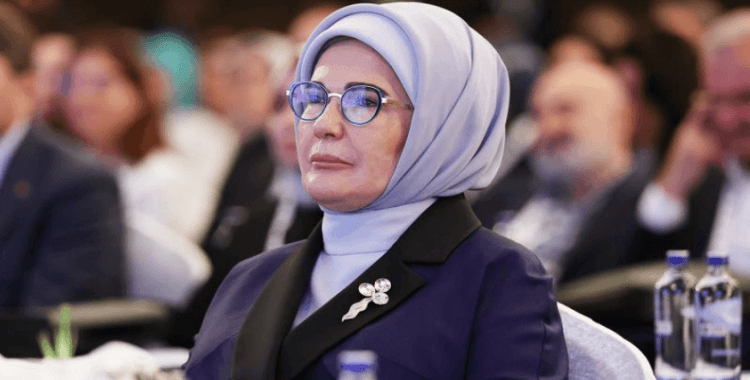 Emine Erdoğan'dan Mevlid Kandili mesajı