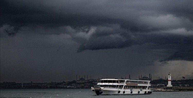 AKOM'dan İstanbul için gök gürültülü sağanak uyarısı