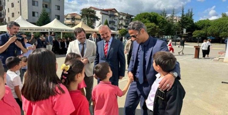 Çaycuma’da İlköğretim Haftası törenleri coşkuyla kutlandı
