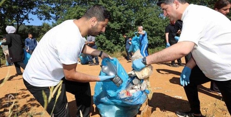 Çevreseverler, temiz bir çevre ve sağlıklı bir gelecek için Ataşehir’de buluşuyor
