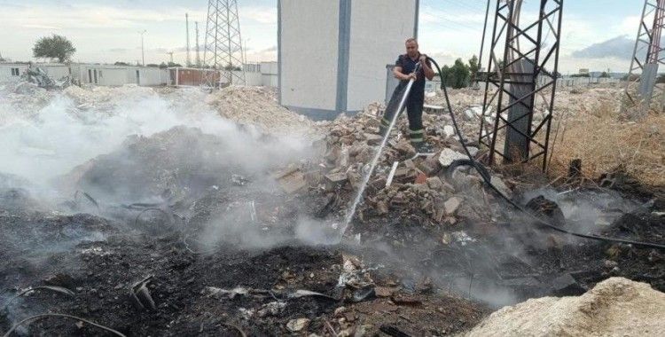 Antakya'da çöplük yangını