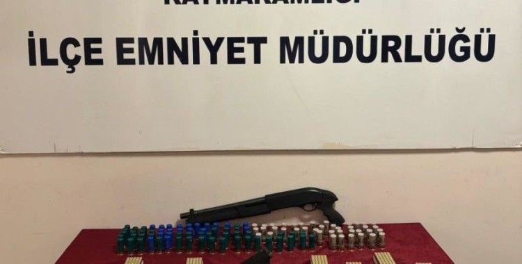 Gaziantep'te 2 adet ruhsatsız silah ele geçirildi