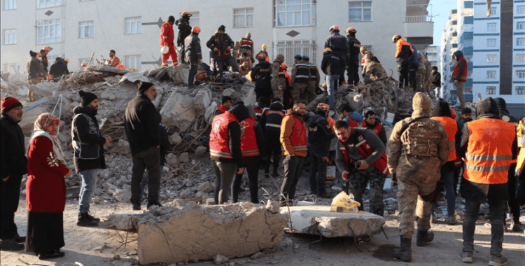 Diyarbakır'da depremde 100 kişinin öldüğü Hisami Apartmanı'na ilişkin davada karar çıktı