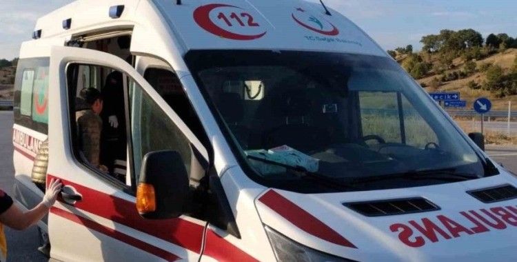 Bilecik’te meydana gelen trafik kazasında 2 kişi yaralandı
