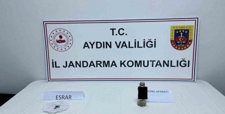 Uyuşturucu kullandılar, jandarmaya yakalandılar
