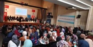 Afyonkarahisar’da "Peygamberimize Naatlar ve Şiir Dinletisi" programı
