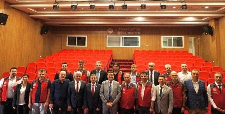 Muğla Tarım ve Orman İl Müdürlüğü’nde 2024 değerlendirme toplantısı gerçekleştirildi
