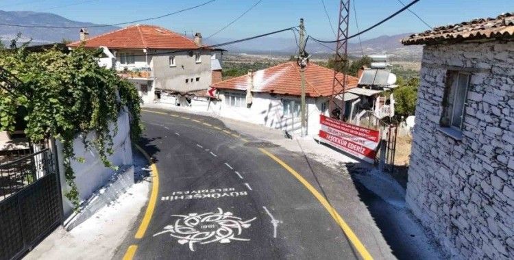 Büyükşehir’den Bozdoğan’da yol yapım çalışması
