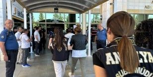 Antalya merkezli 30 ilde dolandırıcılık operasyonu: 133 şüpheli adliyeye sevk edildi