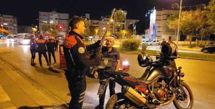 Denizli’de asayiş ve trafik denetimi yapıldı
