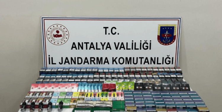 Antalya'da kaçak sigara operasyonu