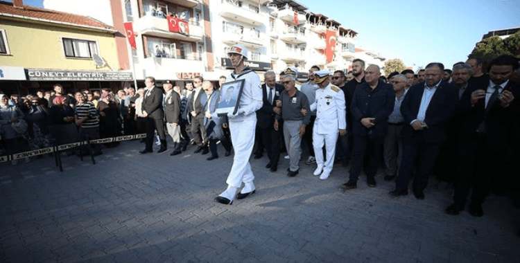 Ağrı'da şehit olan Piyade Uzman Çavuş Burak Geniş'in cenazesi toprağa verildi