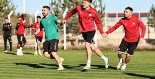 Sivasspor’da neşeli idman
