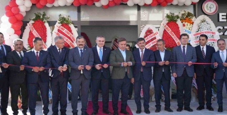 56. Bölge Erzincan Eczacı Odası yeni hizmet binası açılış töreni gerçekleştirildi
