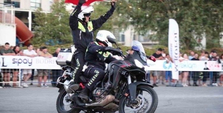 Bodrum Motofest nefes kesen gösterilerle başladı
