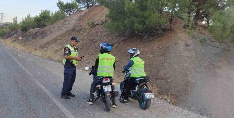 Motosiklet sürücüleri bilgilendirildi
