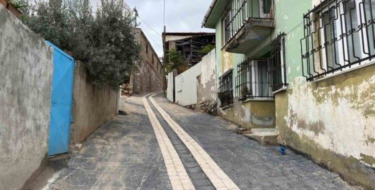 Balıkesir Büyükşehir; Bandırma ve Manyas kırsalına parke taşı döşedi
