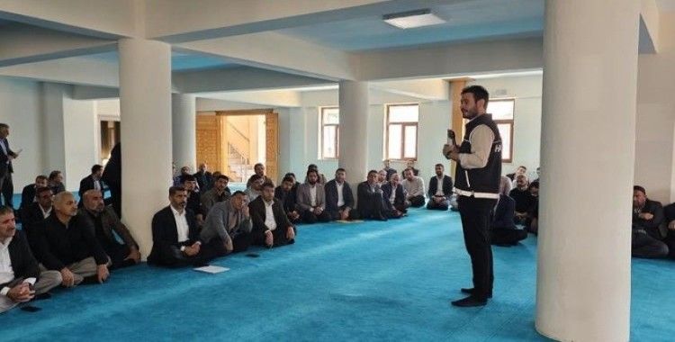 Hakkari’de din görevlilerine seminer verildi
