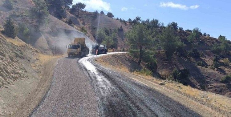 Pazarcık kırsalının yolu büyükşehir belediyesi ile yenileniyor
