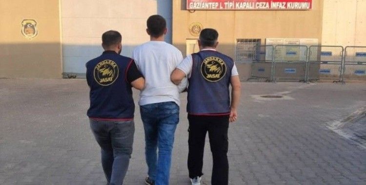 Gaziantep’te 14 yıl kesinleşmiş cezası bulunan firari yakalandı
