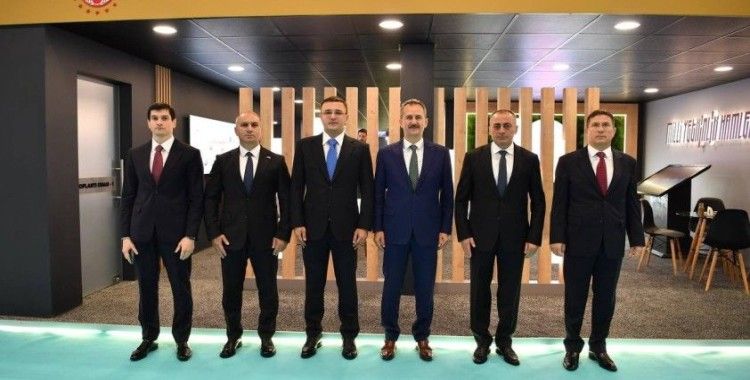 Savunma Sanayii Başkanı Görgün SAHA EXPO’da bir dizi görüşme gerçekleştirdi
