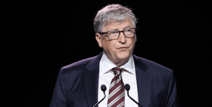 Bill Gates, Harris'in adaylığını destekleyen kuruluşa yaklaşık 50 milyon dolar bağışladığını belirtti