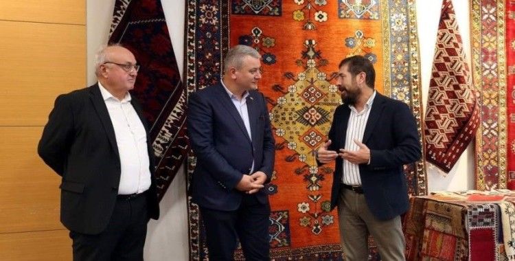 Serdivan’da Kültür Sanat’ta halı sergisi
