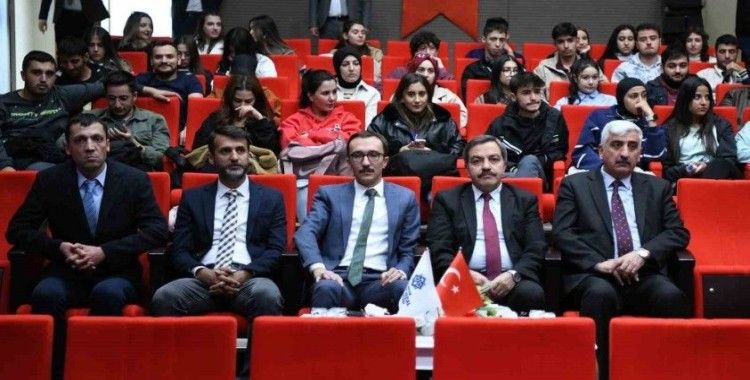 MTÜ’de Cumhuriyetin 101. yılı konferansı
