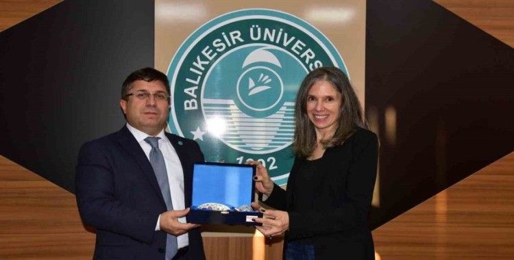 ABD İstanbul Başkonsolosundan Rektör Oğurlu’ya ziyaret
