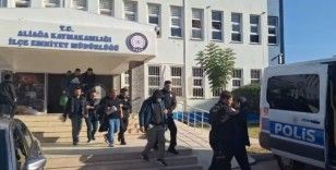 İzmir Aliağa Limanı’ndaki rüşvet operasyonunda 23 tutuklama
