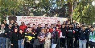 Bilecik’te taraftar gruplarından kadına ve çocuğa yönelik şiddete karşı karanfilli eylem
