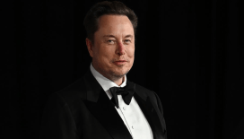 Musk'tan düzenlediği çekiliş nedeniyle hakkında açılan davanın federal mahkemeye taşınması talebi