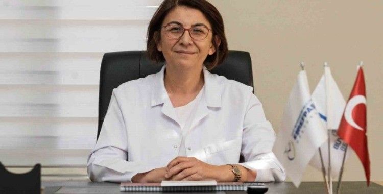 Eşrefpaşa Hastanesinin yeni başhekimi Doç. Dr. Başak Bayram göreve başladı
