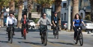 Bisiklet tutkunları, Çeşme’de pedal basacak
