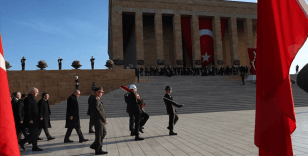 Büyük Önder Atatürk için Anıtkabir'de devlet töreni düzenlendi