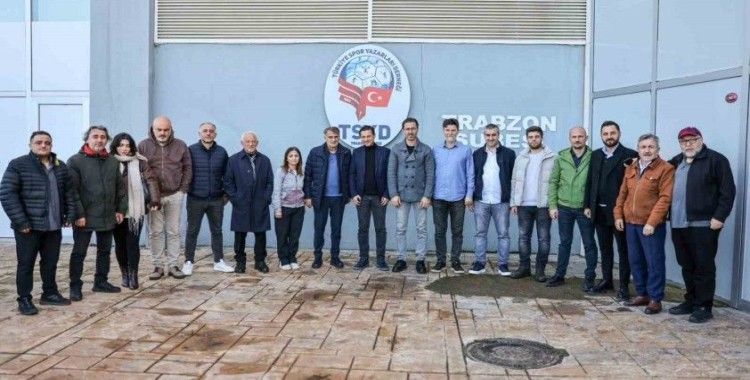 Şenol Güneş: "Kaybettiğimiz puanların en az yarısını kaybetmememiz gerekiyordu"
