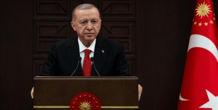 Cumhurbaşkanı Erdoğan: Milletimizin değerlerini yarınlara taşıyan öğretmenlerimizin Öğretmenler Günü’nü tebrik ediyorum