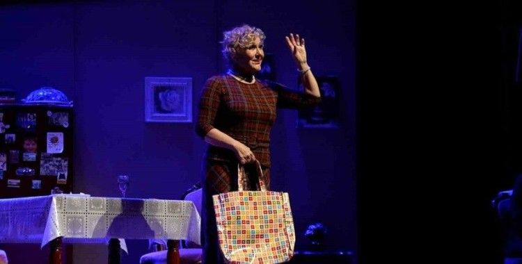 Shirley Valentine Bursa’da sahnelendi
