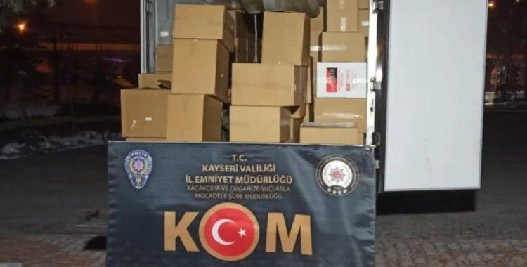 Kayseri'de 2 milyon dal makaron ele geçirildi