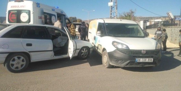 Yavuzeli’nde trafik kazası: 1 yaralı
