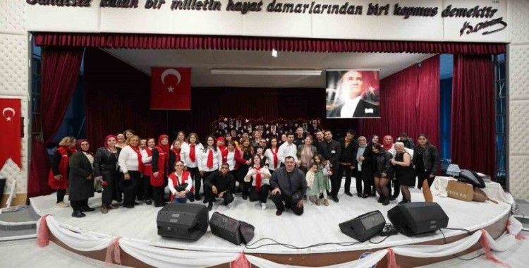 Türk Kızılay, Engelliler Günü’nü engellilerin sahne aldığı müzikal ile kutladı
