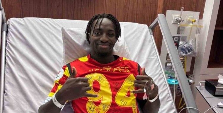 Göztepe’de Isaac Solet ameliyat oldu
