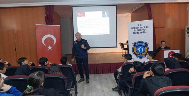 Mersin’de okullarda öğrencilere yönelik bilgilendirme faaliyetleri sürüyor
