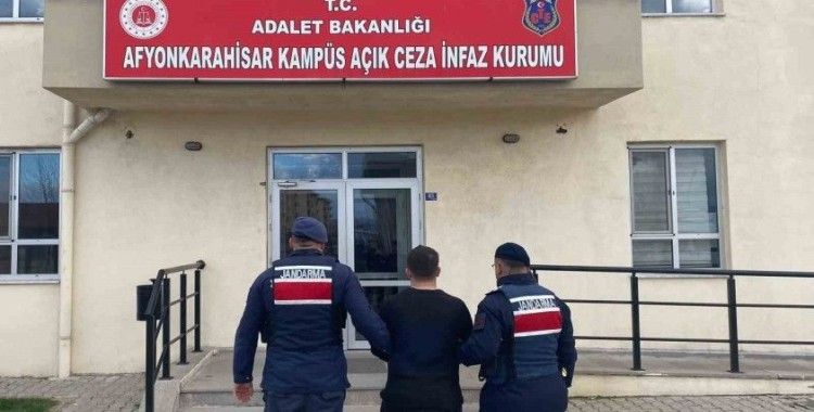 Hapis cezalarıyla aranan şahısları jandarma yakaladı
