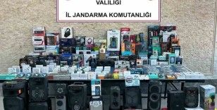 Jandarmadan kaçak elektronik eşya baskını
