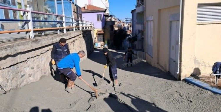 Babadağ Belediyesi Gazi Mahallesinde betonlama çalışmaları tamamlandı
