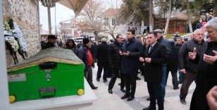 Sivrihisar Eski Belediye Başkanı Fikret Arslan son yolculuğuna uğurlandı
