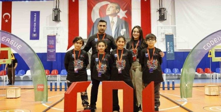 SANKO Okulları "Codeıx Drone League (CDL) Yarışması"nda Türkiye ikincisi oldu
