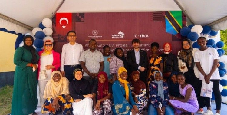 TİKA’nın desteğiyle Tanzanya’da kurulan “Mama Jasiri” Eğitim ve Üretim Atölyesi açıldı
